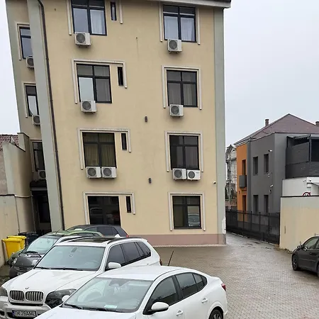 Mlr - Free Private Parking * تيميشورا